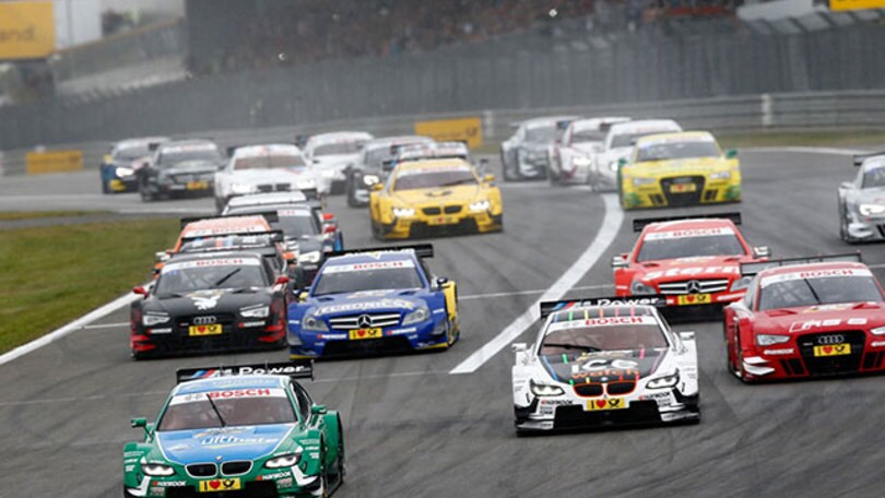 Wickens vince una delle gare più spettacolari del DTM
