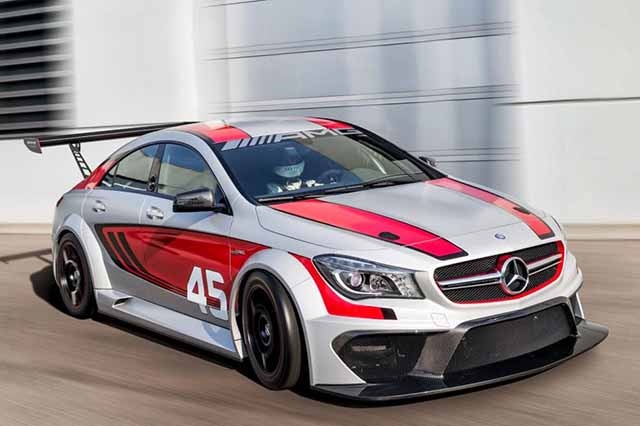 Mercedes presenta la futuristica CLA 45 AMG Racing Series