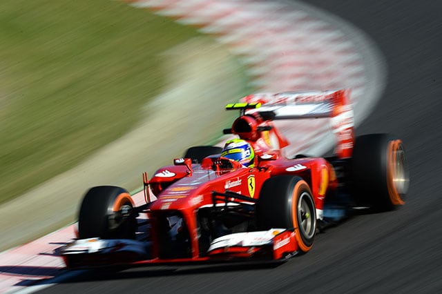 Alonso: "Non staremo dietro alla McLaren"