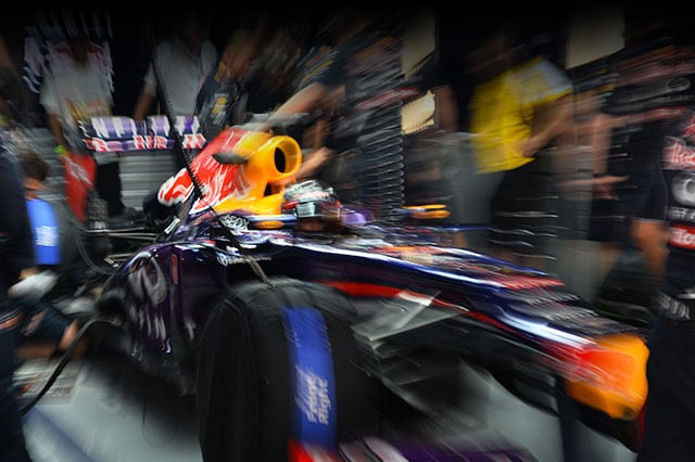 Vettel: vittoria, titolo, feste e... multa!