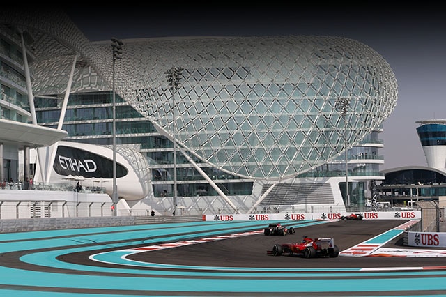 Qualifiche F1 Abu Dhabi: pole a Webber
