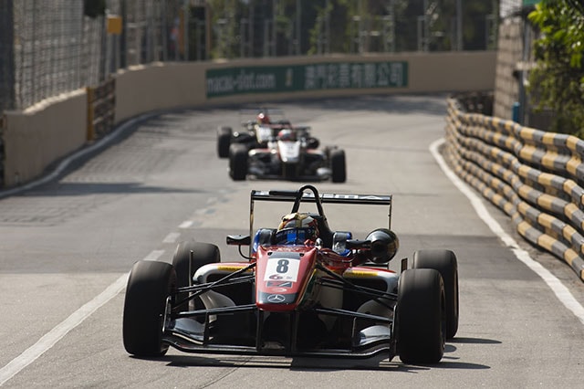 Macao F3: a Lynn la prima gara