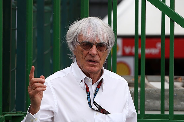 Ecclestone: "Meglio 3 GP con doppi punti"
