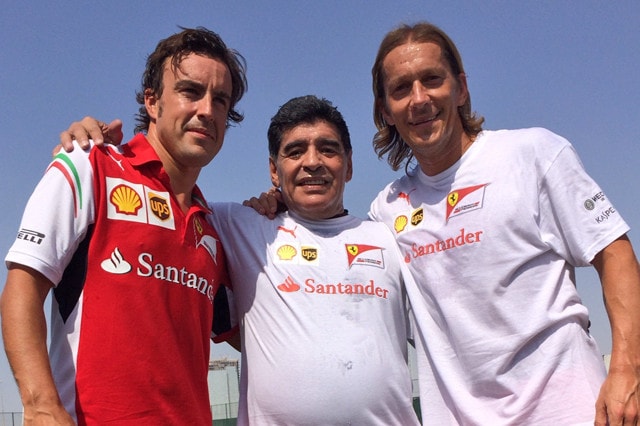Alonso si allena con Maradona