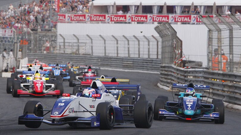 De Vries domina l'Alps