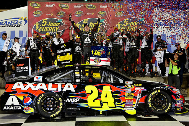 Nascar: Gordon torna alla vittoria in Kansas