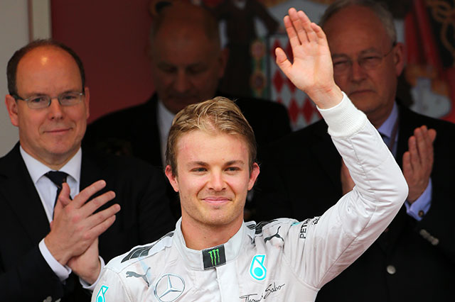 Rosberg batte il nervosismo