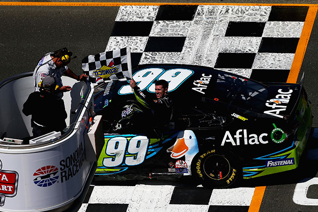 Nascar: prima volta stradale per Edwards