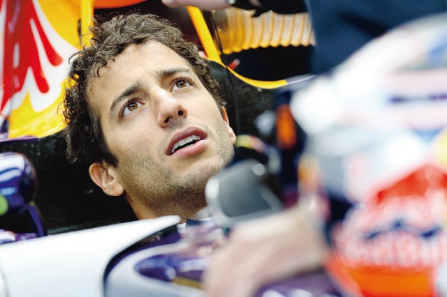 Vuoi disegnare il casco di Ricciardo?