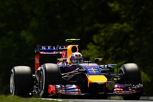Ricciardo deluso ma sorridente