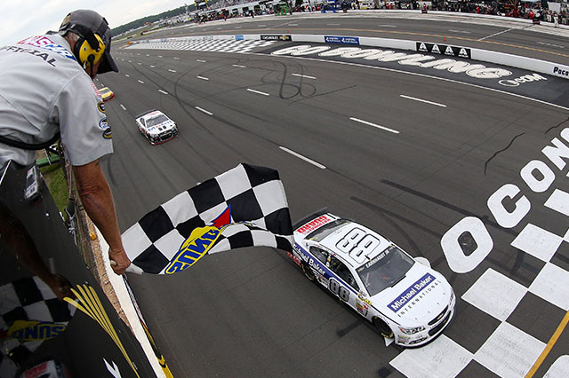 Nascar: Earnhardt Jr si ripete a Pocono