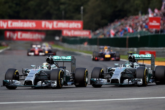 Rosberg smentisce Hamilton