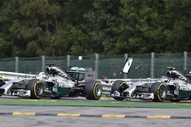 Decisione Mercedes: Rosberg punito