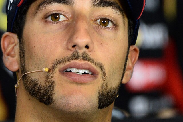 F1, Ricciardo sfoggia un nuovo look in America