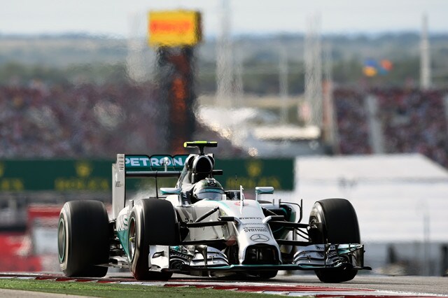 Mercedes apre al congelamento motori