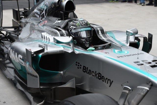 Rosberg 6 volte più veloce di Hamilton