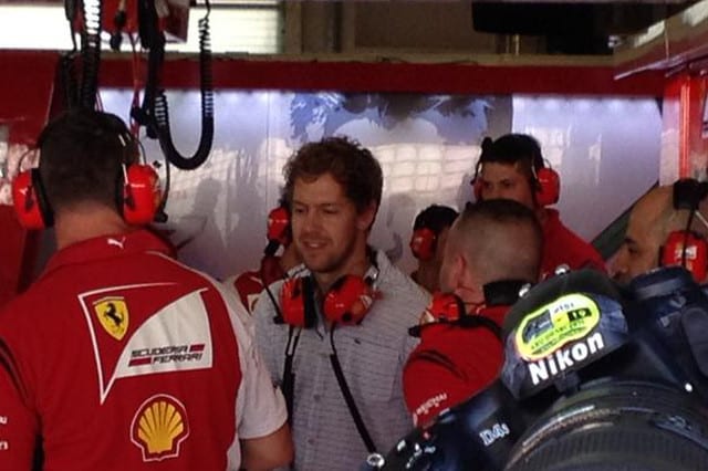La prima foto di Vettel al box Ferrari!