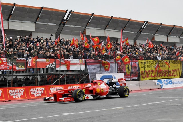 Il pit stop della Ferrari al Motor Show