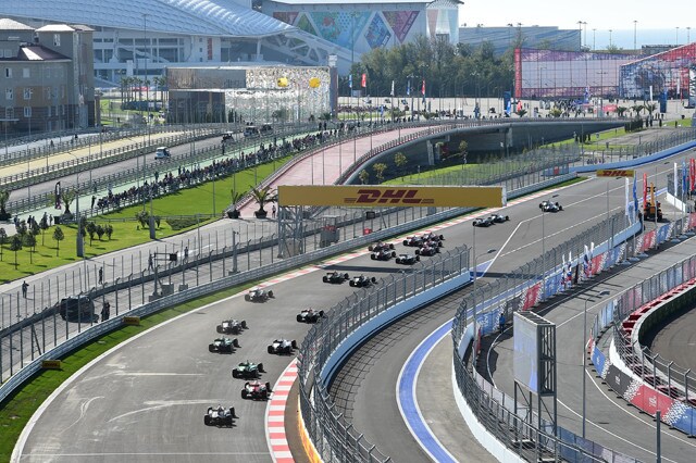 F1: il GP di Sochi si correrà sempre di giorno