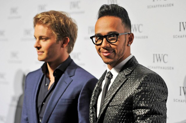 Hamilton con gli occhiali: moda o miopia?