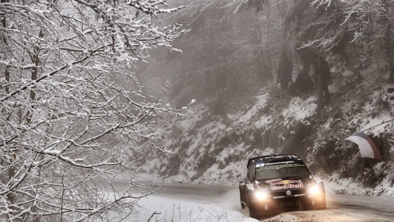 Montecarlo: Ogier vola verso la vittoria