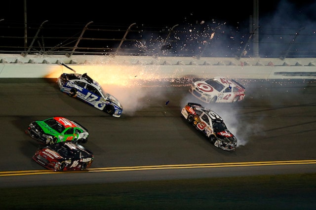 Nascar: Kenseth sopravvive e vince la Sprint Unlimited