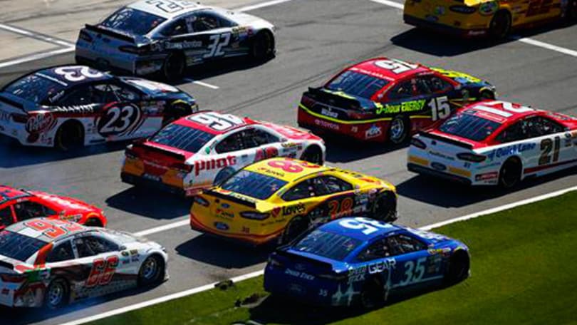 Nascar: Gordon in pole a Daytona