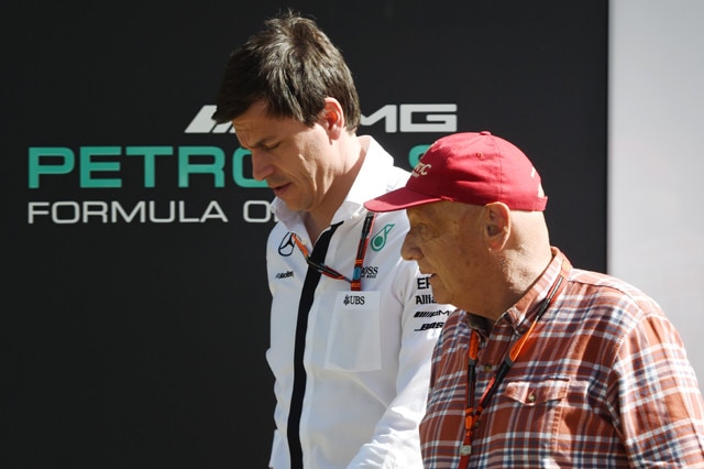 Wolff alla Red Bull: testa giù e lavorare