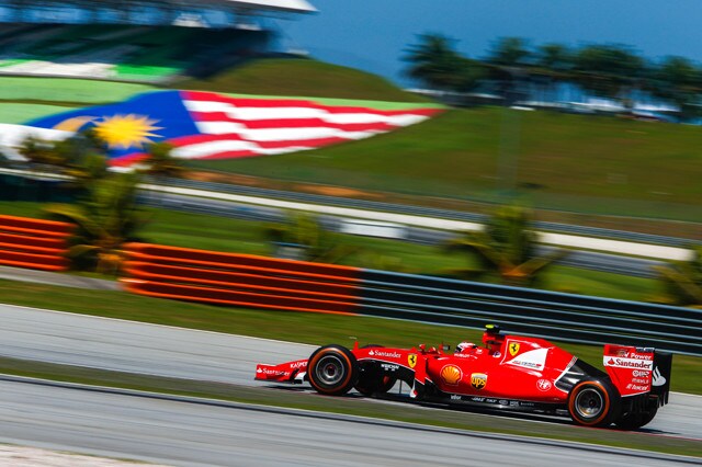 Robertson: "Raikkonen sullo stesso piano di Vettel"
