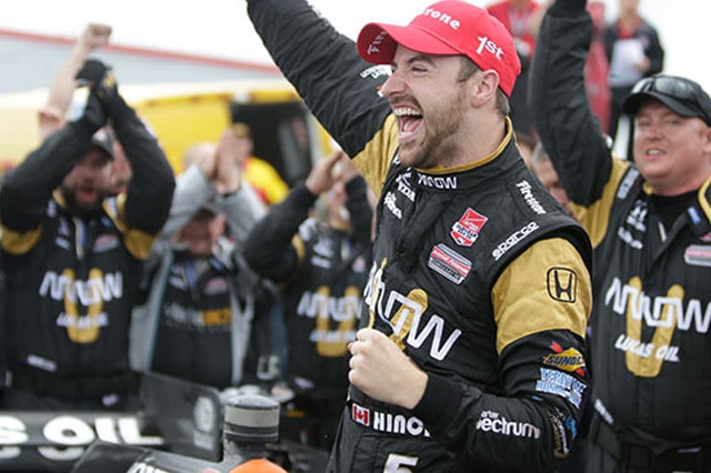 IndyCar: vittoria a sorpresa di Hinchcliffe