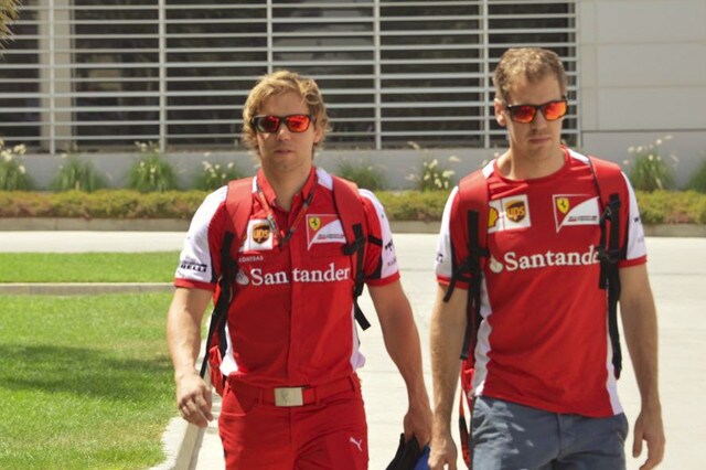Bahrain F1: a Sakhir, il paddock si riempie