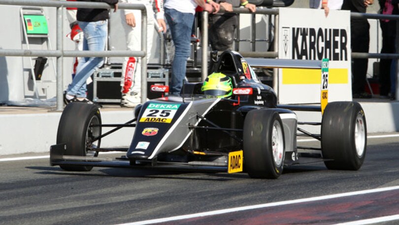 Schumi jr raccontato da chi lo fa correre