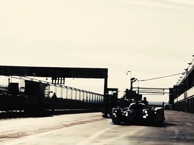 Il test della Toyota TS040 Hybrid