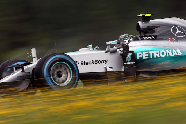 F1 Austria, Rosberg a una curva dalla pole