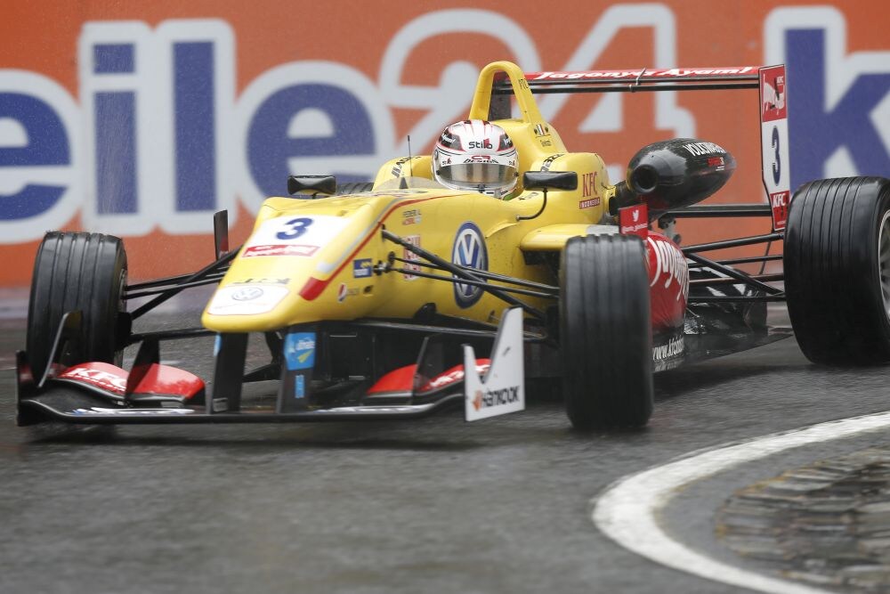 EuroF3: Giovinazzi, prova di forza