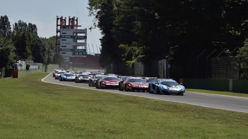 GT Italiano: Lucchini-Venturi si aggiudicano gara2