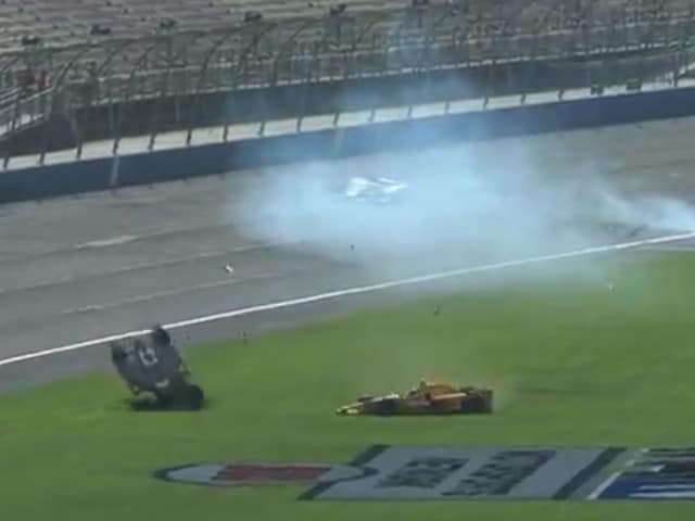 Indycar, spettacolare incidente fra Briscoe e Hunter-Reay
