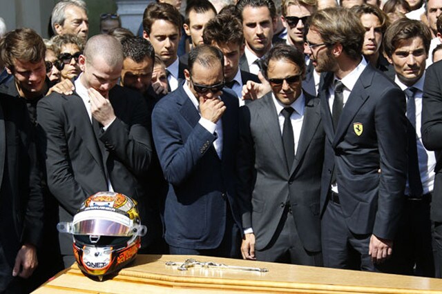Tutta la F1 al funerale di Bianchi, le immagini