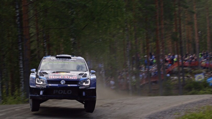 Rally Finlandia: Ogier il primo leader