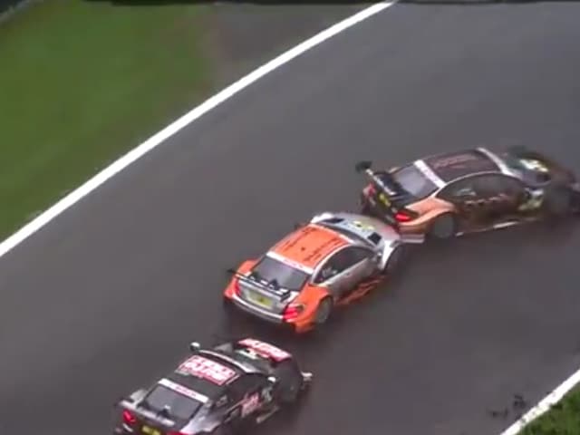 DTM Spielberg, collisione Scheider-Wickens-Wehrlein