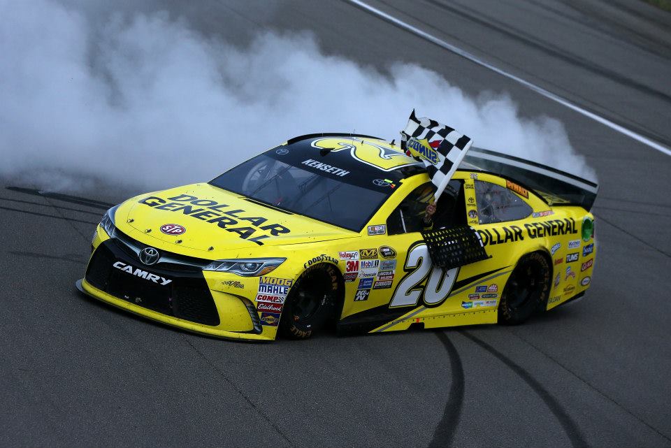 Nascar, in Michigan Kenseth rompe il dominio di Busch