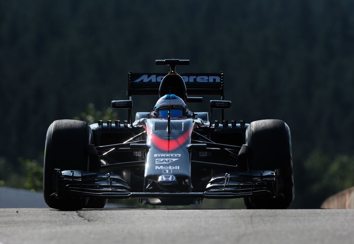 F1 Belgio, penalità record per Alonso e Button
