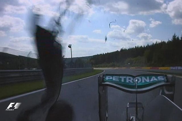 Paura a oltre 300 per Rosberg