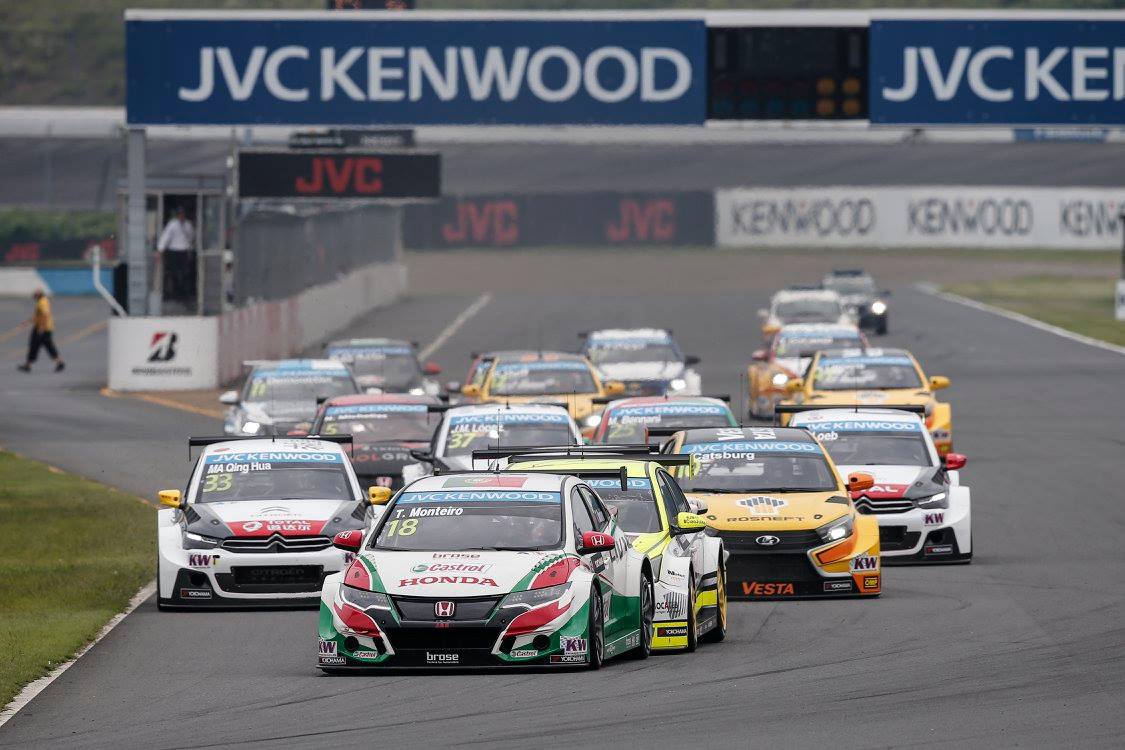 WTCC Giappone, vincono Lopez e Monteiro