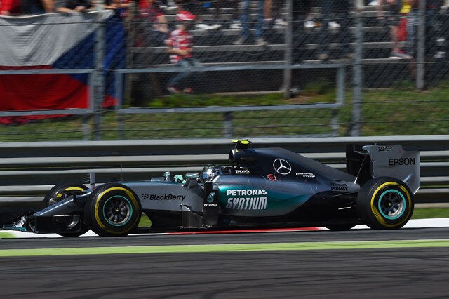 GP Singapore, Rosberg all’assalto