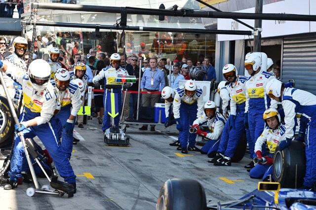 GP Singapore: Sauber aggiornata, pensa al 2016