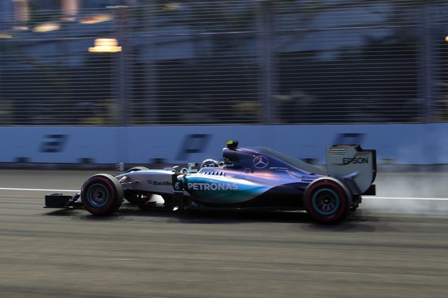 Wolff: Mercedes non ha perso velocità