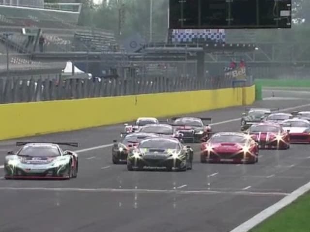 GT Open Monza: McLaren vicina al titolo