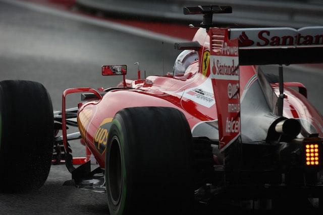 Kimi cerca la chance, Seb resta calmo
