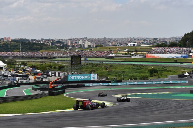 Verstappen e la “solidarietà” a Hamilton